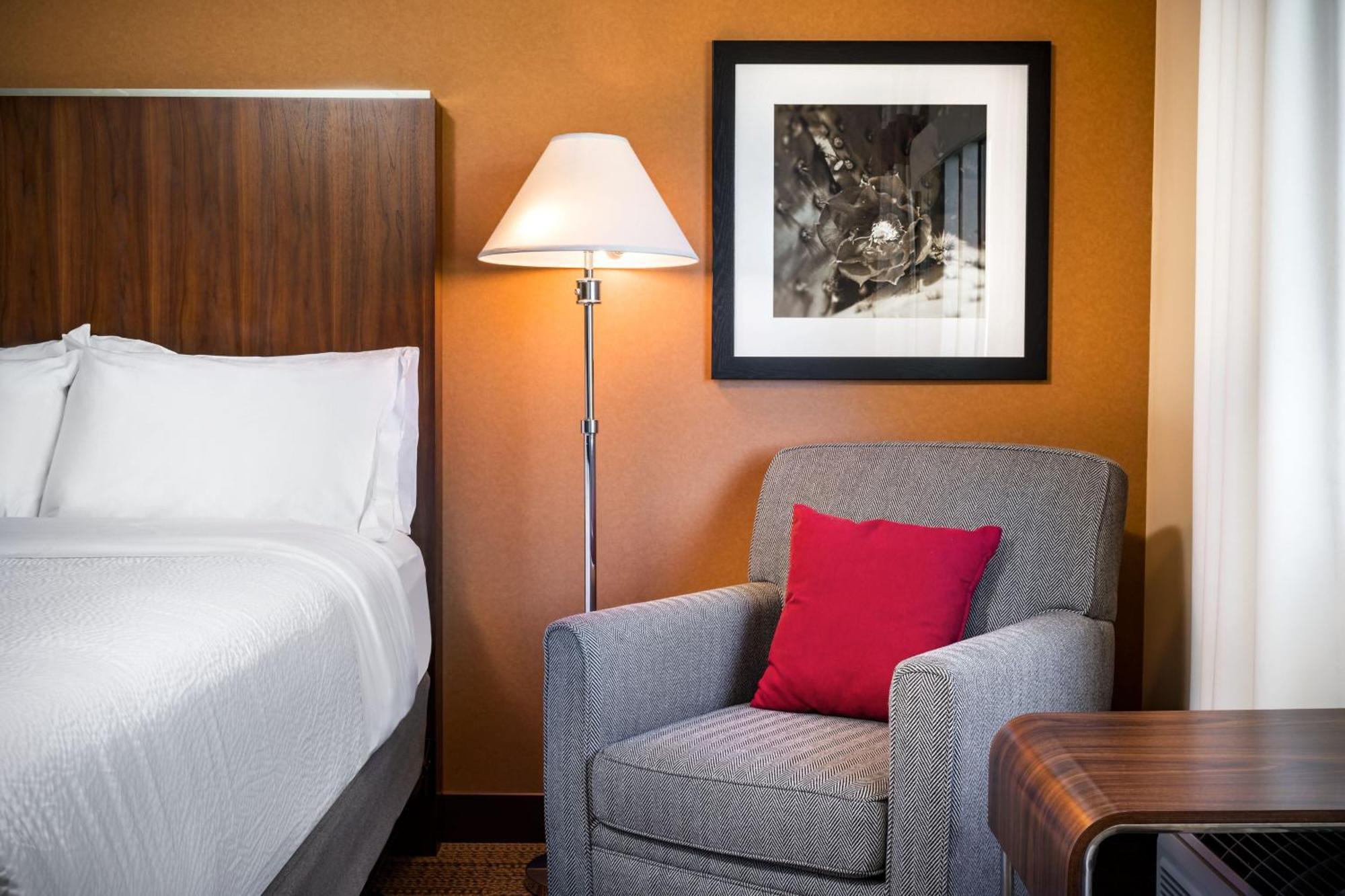 Four Points By Sheraton At Phoenix Mesa Gateway Airport Extérieur photo