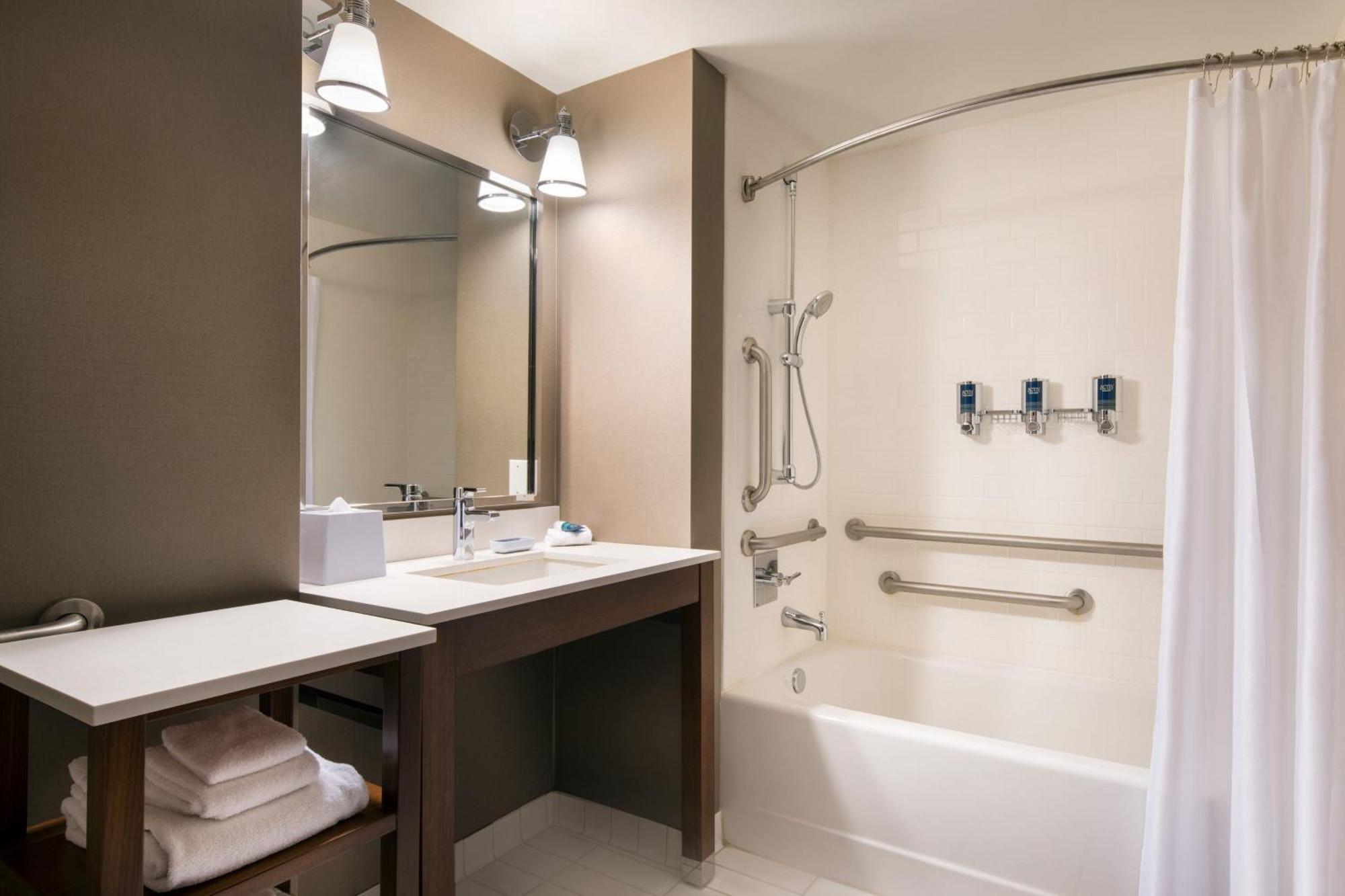 Four Points By Sheraton At Phoenix Mesa Gateway Airport Extérieur photo