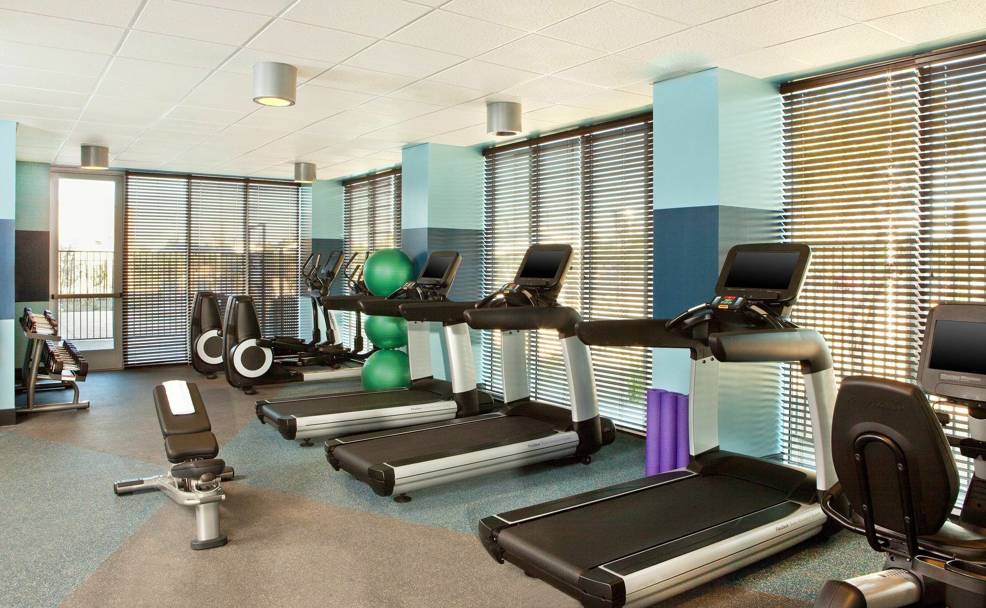 Four Points By Sheraton At Phoenix Mesa Gateway Airport Extérieur photo